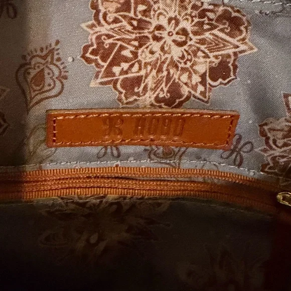 HOBO Taupe Leather Crossbody Bag - Picture 3 of 4